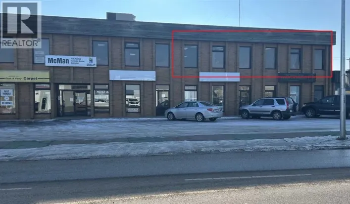 16, 941 South Railway Street SE, Medicine Hat