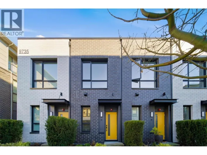 16 9735 UNIVERSITY CRESCENT, Burnaby