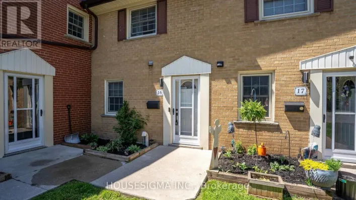 16 ARBOUR GLEN CRESCENT, London East