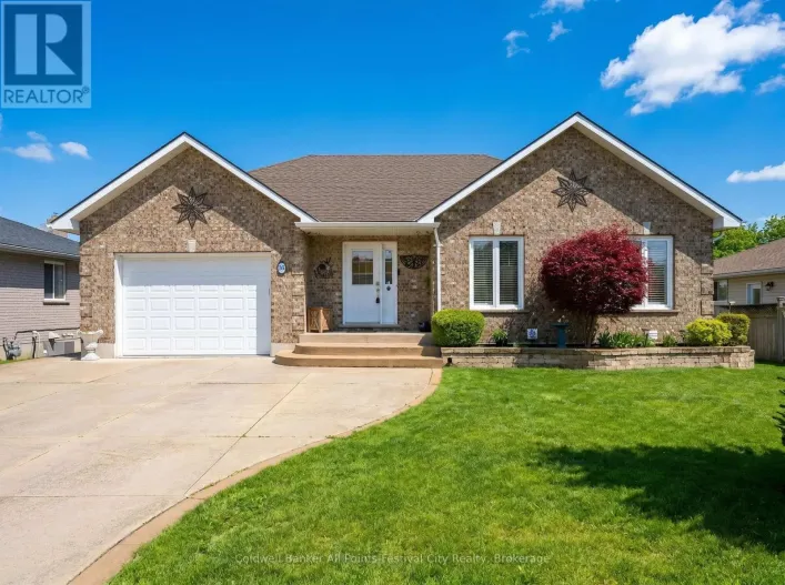 16 BALVINA DRIVE W, Goderich)