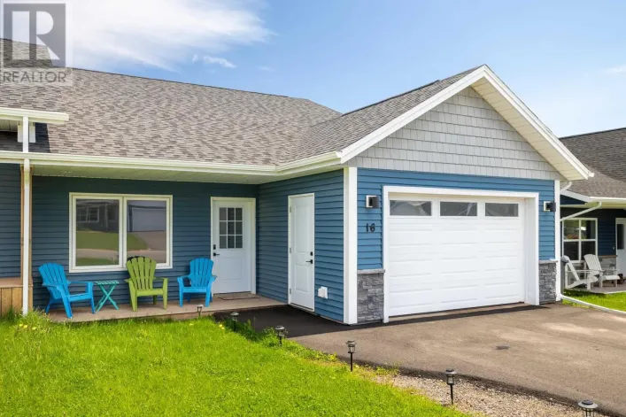 16 Beech Hill Avenue, East Royalty