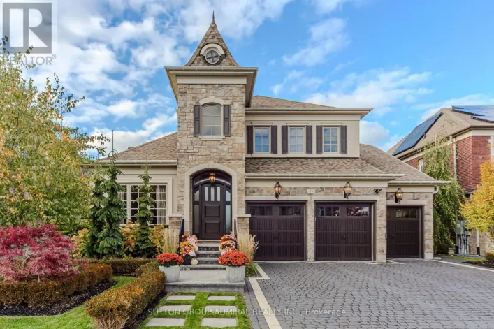 16 BLUFF TRAIL, King