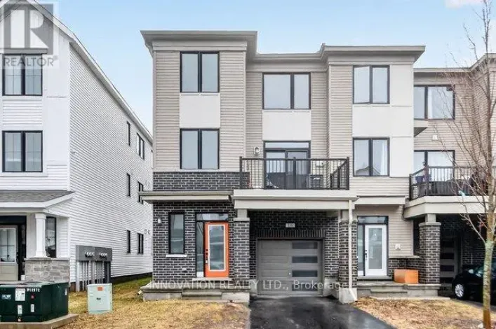 16 CASPIAN ROW, Ottawa