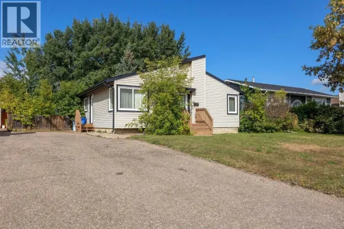 16 Centennial Drive, Fort McMurray