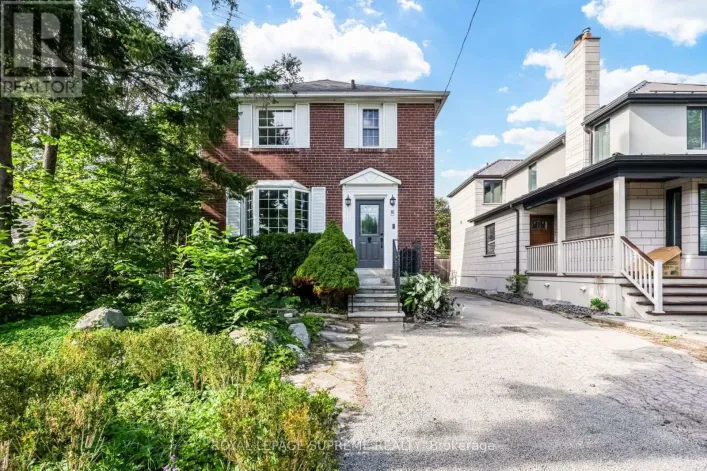 16 CITY ROAD, Toronto