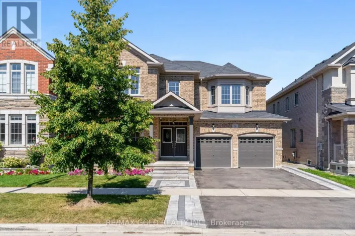 16 CLOVERHAVEN ROAD, Brampton