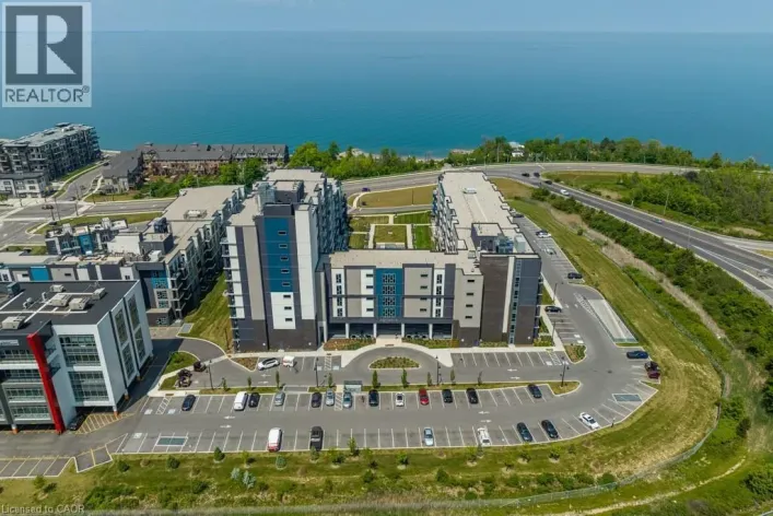 16 CONCORD Place Unit# 118, Grimsby