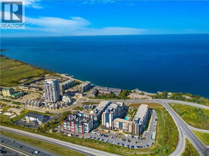 16 CONCORD Place Unit# 216, Grimsby