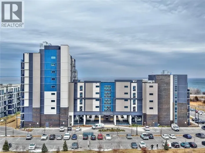 16 CONCORD Place Unit# 803, Grimsby