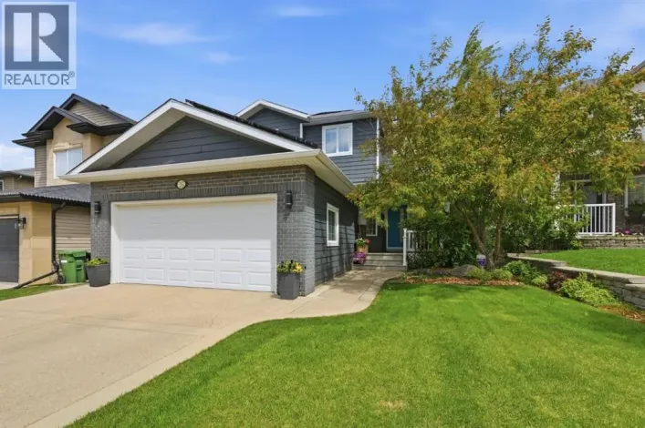 16 Coopers Heights SW, Airdrie
