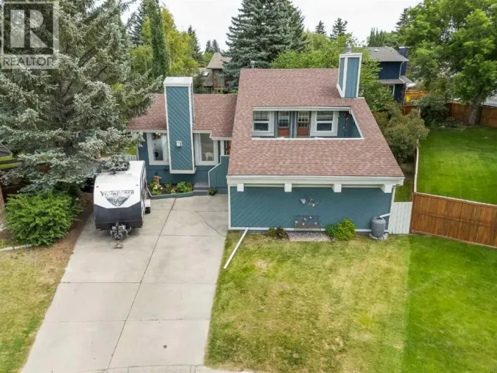 16 Deer Ridge Court SE, Calgary