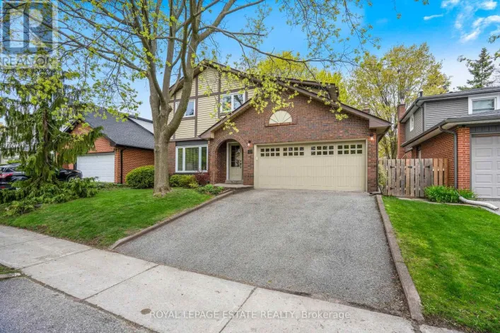 16 ELKWOOD DRIVE, Toronto