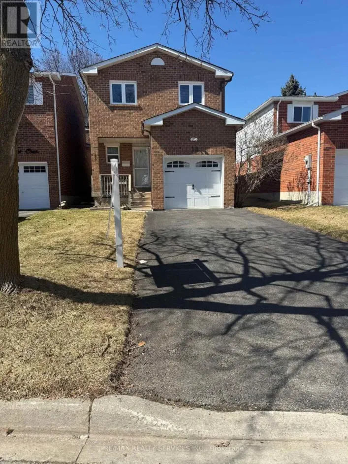 16 FERRI CRESCENT, Brampton