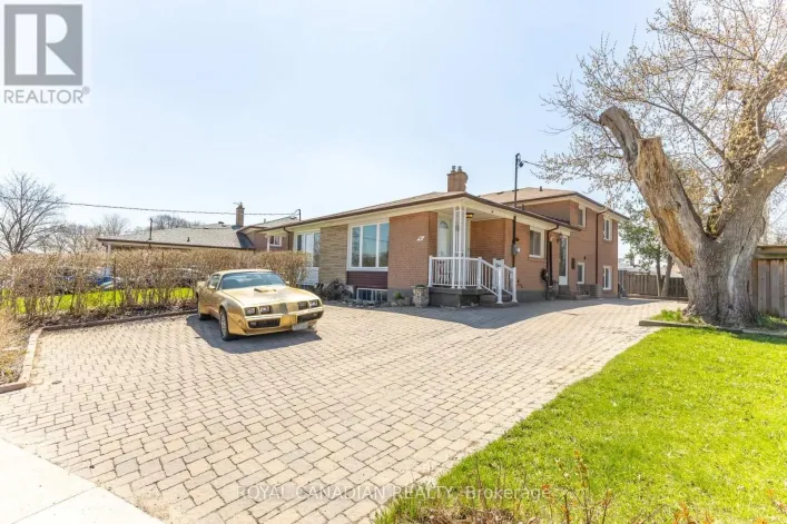 16 GAMBELLO CRESCENT, Toronto