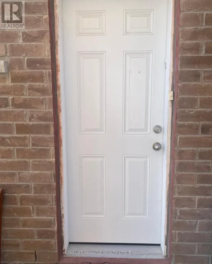 16 GOLDEN SPRINGS DRIVE, Brampton