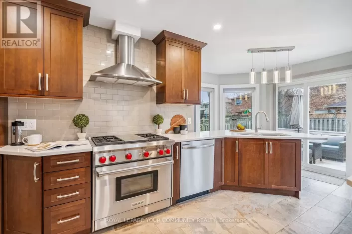 16 GRASETT CRESCENT, Barrie