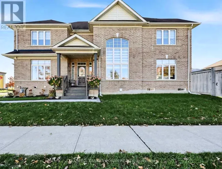 16 HAWKE CRESCENT, New Tecumseth