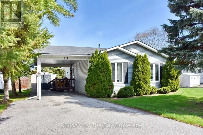16 INDIANA AVENUE, Wasaga Beach