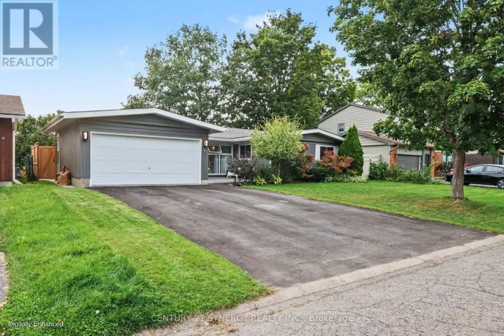16 LENTINI WAY, Ottawa