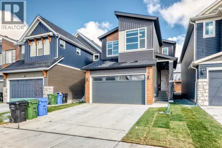 16 Lucas Passage NW, Calgary