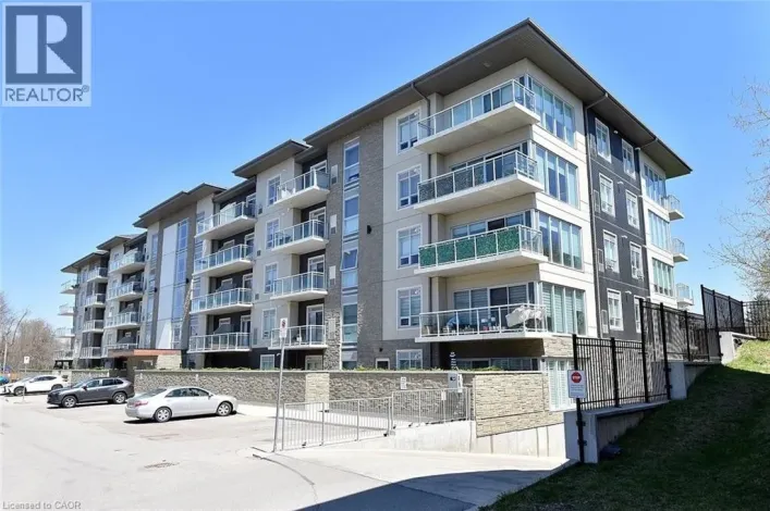 16 MARKLE Crescent Unit# 111, Ancaster