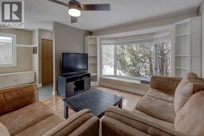 16 Martingrove Mews NE, Calgary