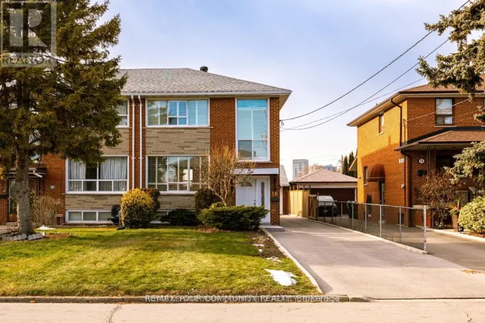 16 MARTINI DRIVE, Toronto