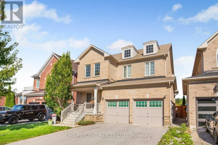 16 MCKENZIE WAY, Bradford West Gwillimbury