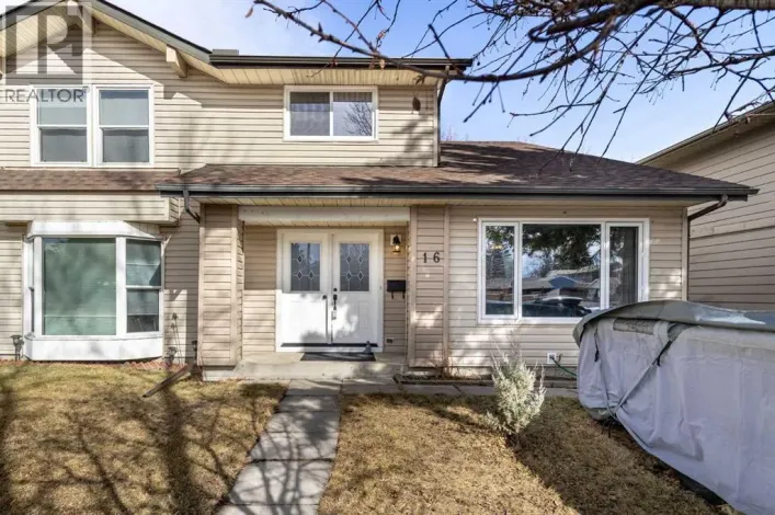 16 Midridge Gardens SE, Calgary
