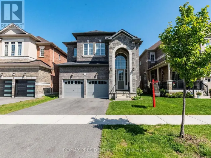 16 MONARCH DRIVE, Halton Hills