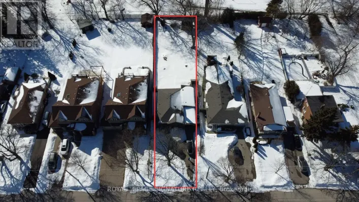 16 MUIR DRIVE, Toronto