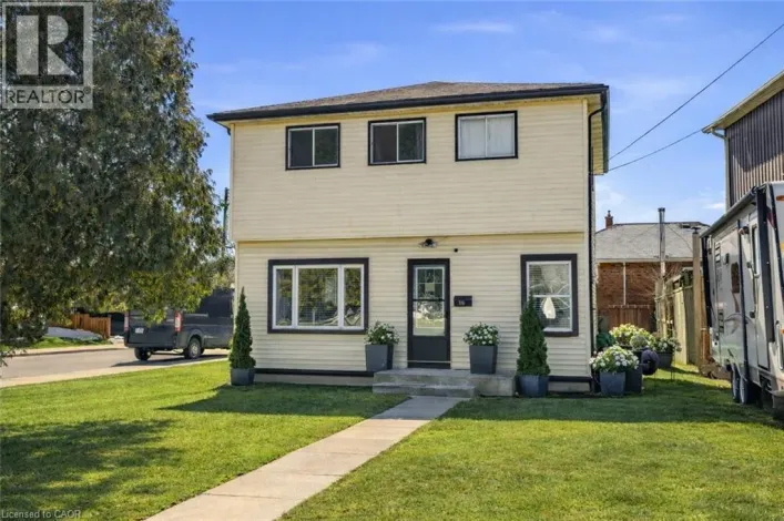 16 MUNN Street, Hamilton