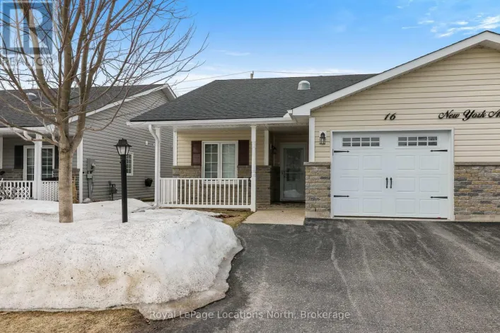 16 NEW YORK AVENUE, Wasaga Beach
