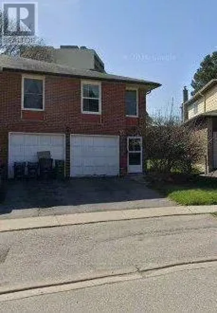 16 NORTONVILLE DRIVE, Toronto