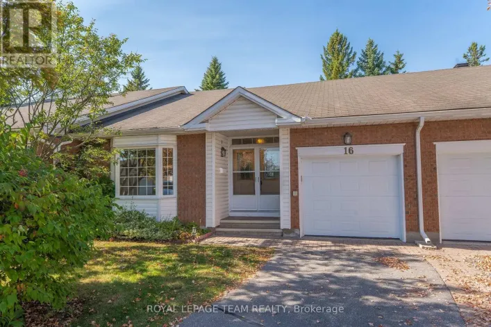 16 OYSTER BAY COURT, Ottawa