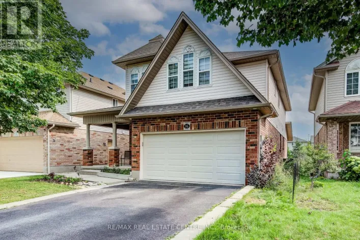 16 PAULSTOWN CRESCENT, Guelph