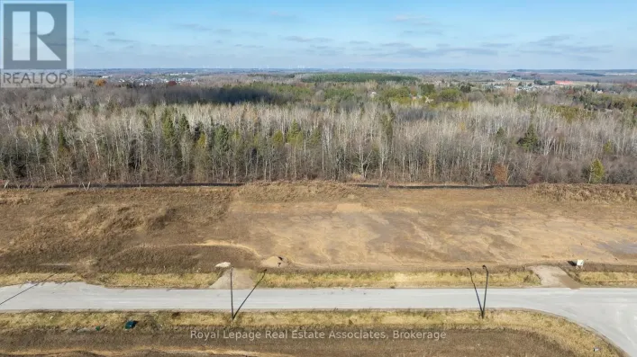 16 PRIVATE BERRY DRIVE, Amaranth