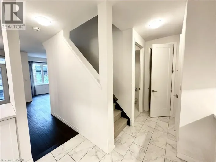 16 RITCHIE Lane, Ancaster