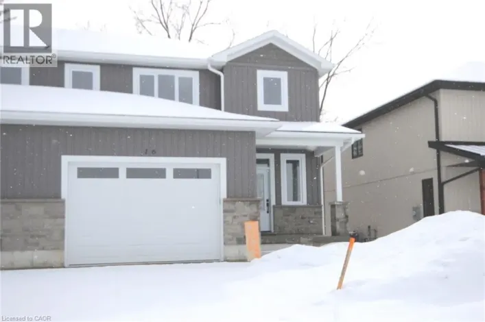 16 ROBERTS Street N, Seaforth