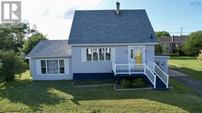 16 Rosewood Avenue, Glace Bay
