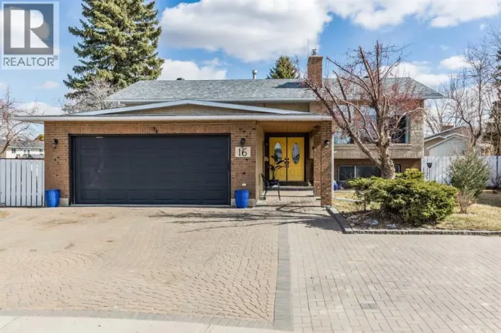 16 Rossland Court SE, Medicine Hat