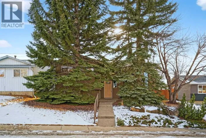 16 Rundleson Way NE, Calgary