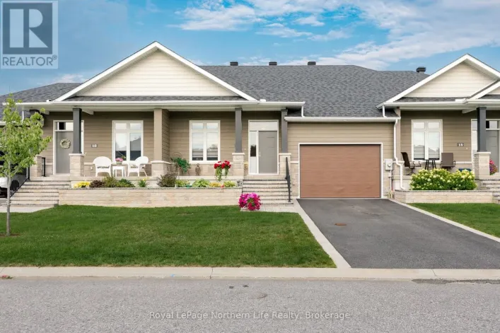 16 SILVER MAPLE LANE, North Bay
