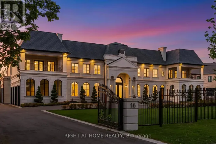 16 SIRONA'S LANE, Aurora