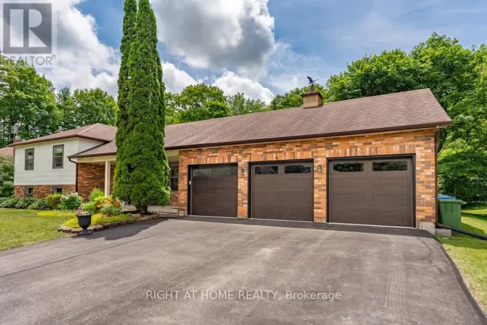 16 SNOWBERRY COURT, Caledon