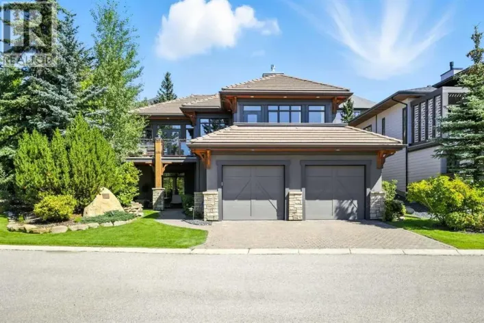 House for sale: 16 Spring Valley Lane SW, Calgary