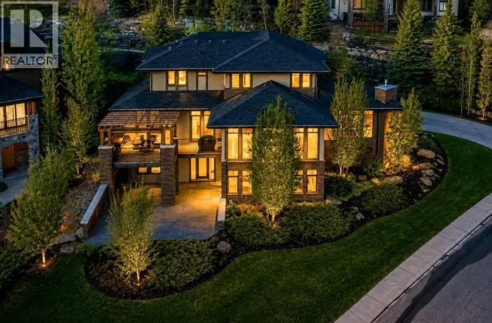 16 Spring Valley Way SW, Calgary