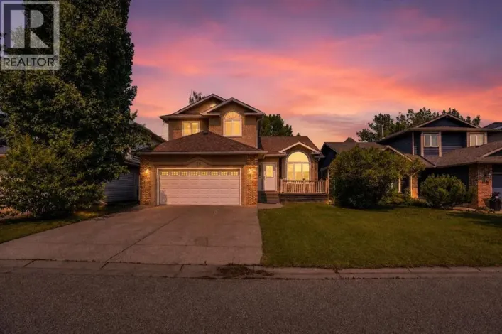 16 Sun Harbour Crescent SE, Calgary