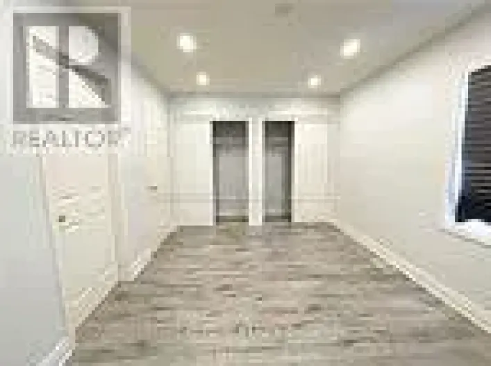 16 THORNHARROLD STREET, Ajax