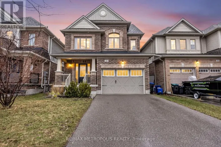 16 TREETOPS BOULEVARD, New Tecumseth